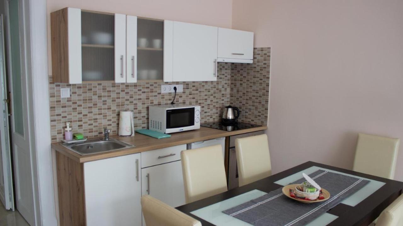 Broadway Apartments B3 Debrecen Eksteriør billede